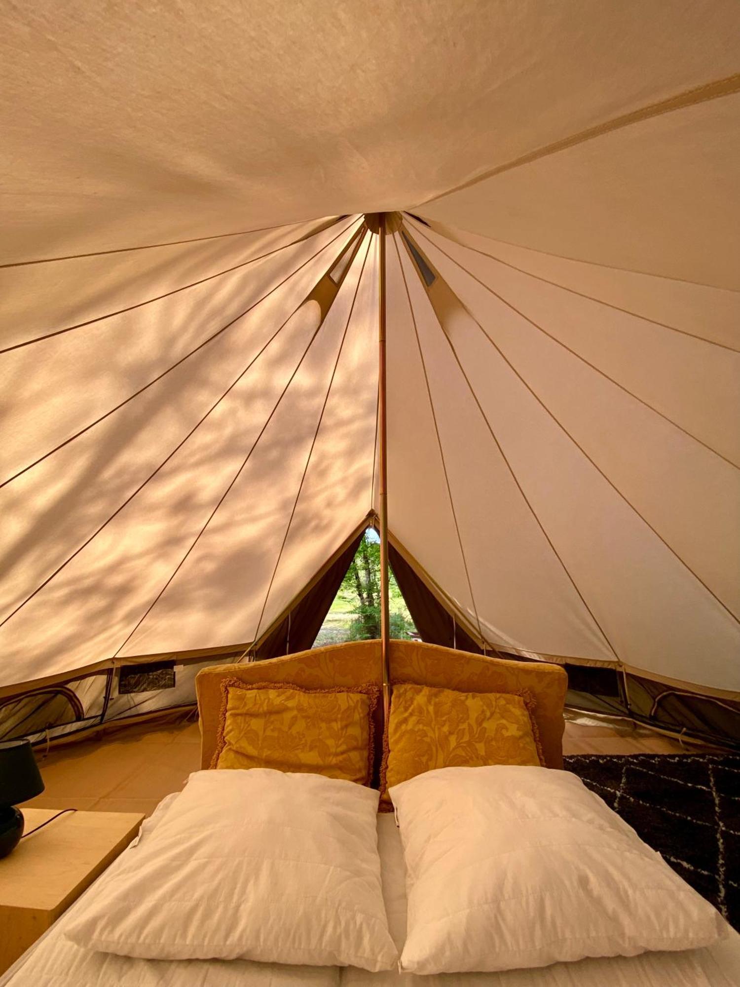 Camping La Kahute - Tente Lodge Au Coeur De La Foret Carcans Ngoại thất bức ảnh