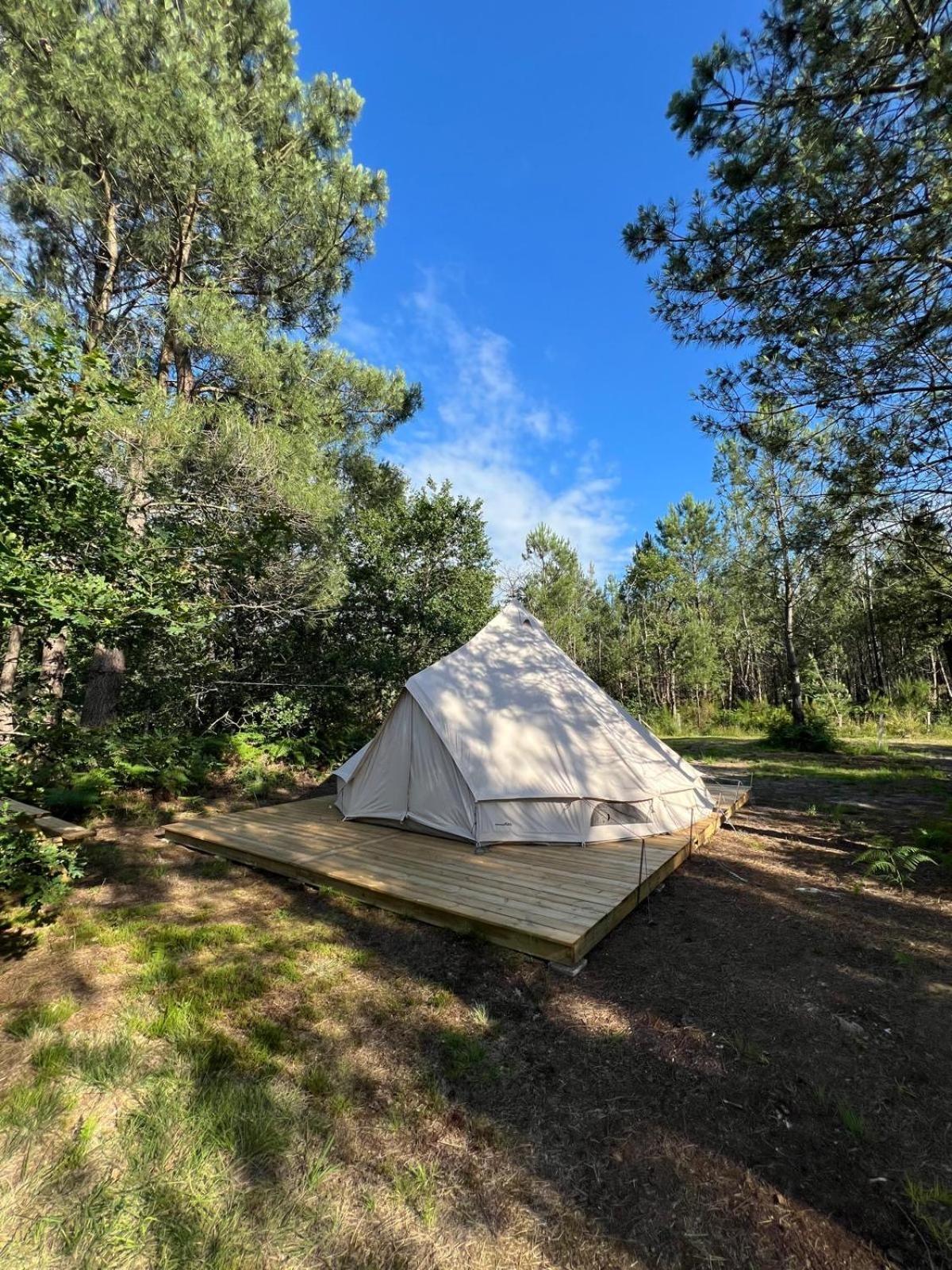 Camping La Kahute - Tente Lodge Au Coeur De La Foret Carcans Ngoại thất bức ảnh