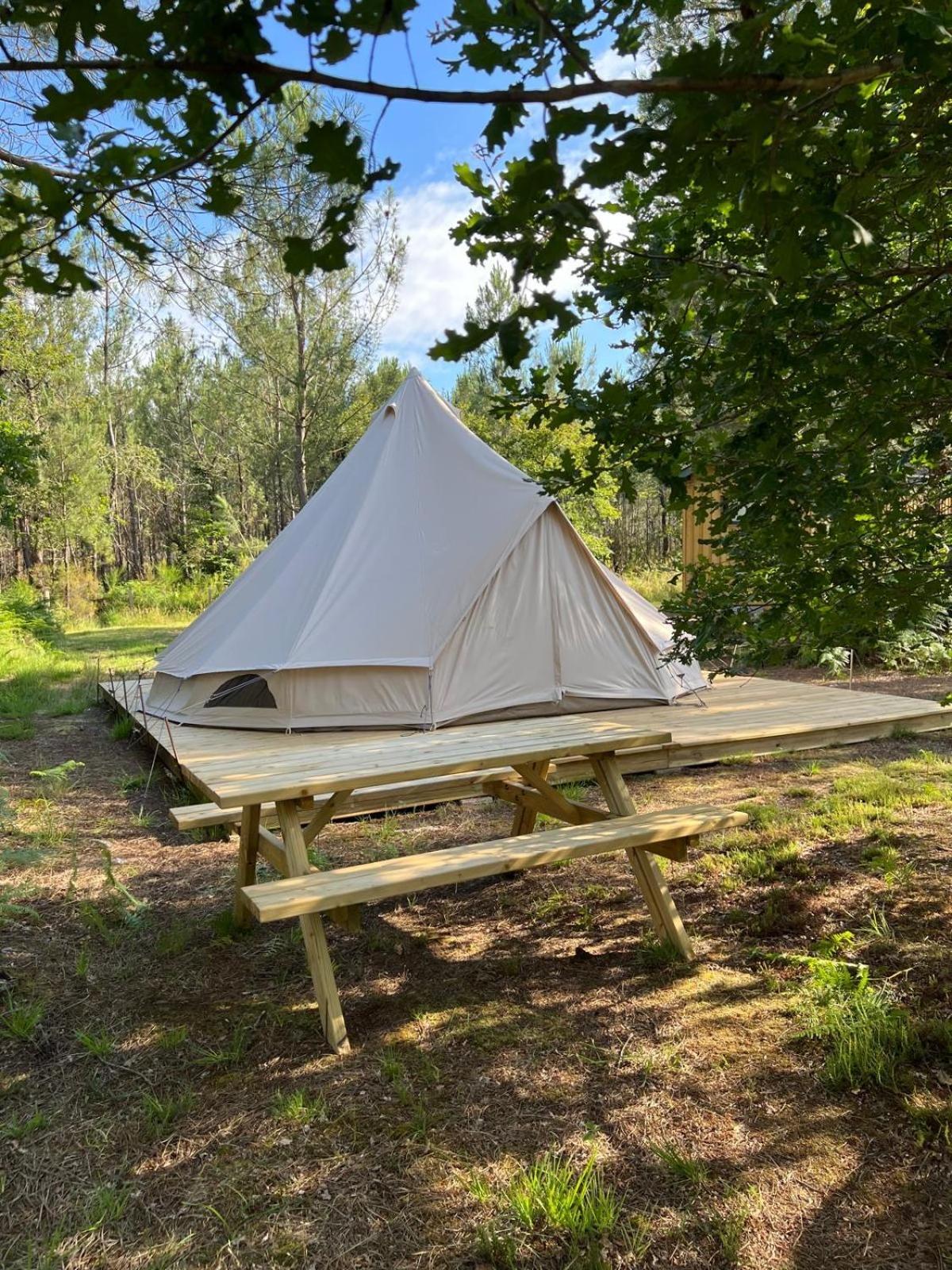 Camping La Kahute - Tente Lodge Au Coeur De La Foret Carcans Ngoại thất bức ảnh